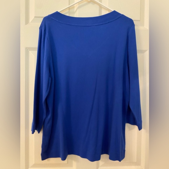 Chico’s V-neck Pima cotton 3/4 length sleeve tee - Picture 2 of 10